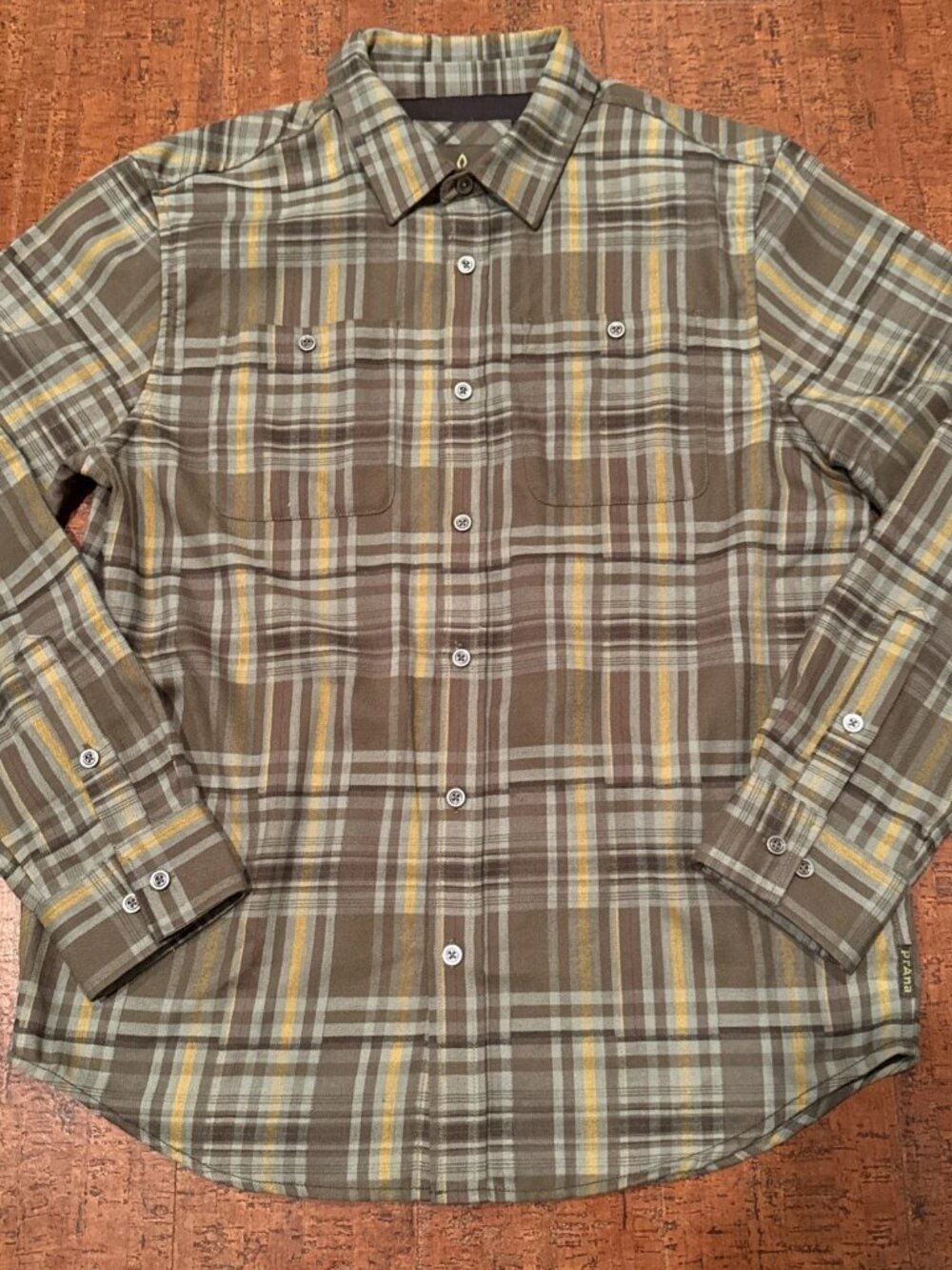 Prana Men’s Medium Green Plaid Long Sleeve Button-Up Stratford Flannel Shirt
